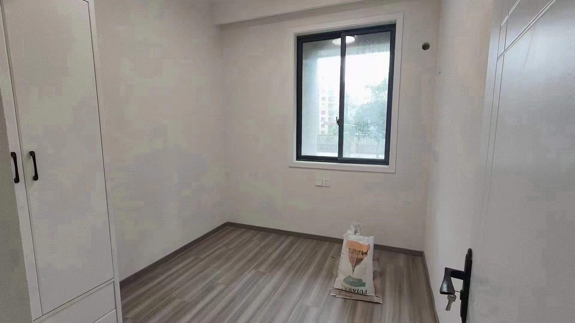 ԴͼƬ